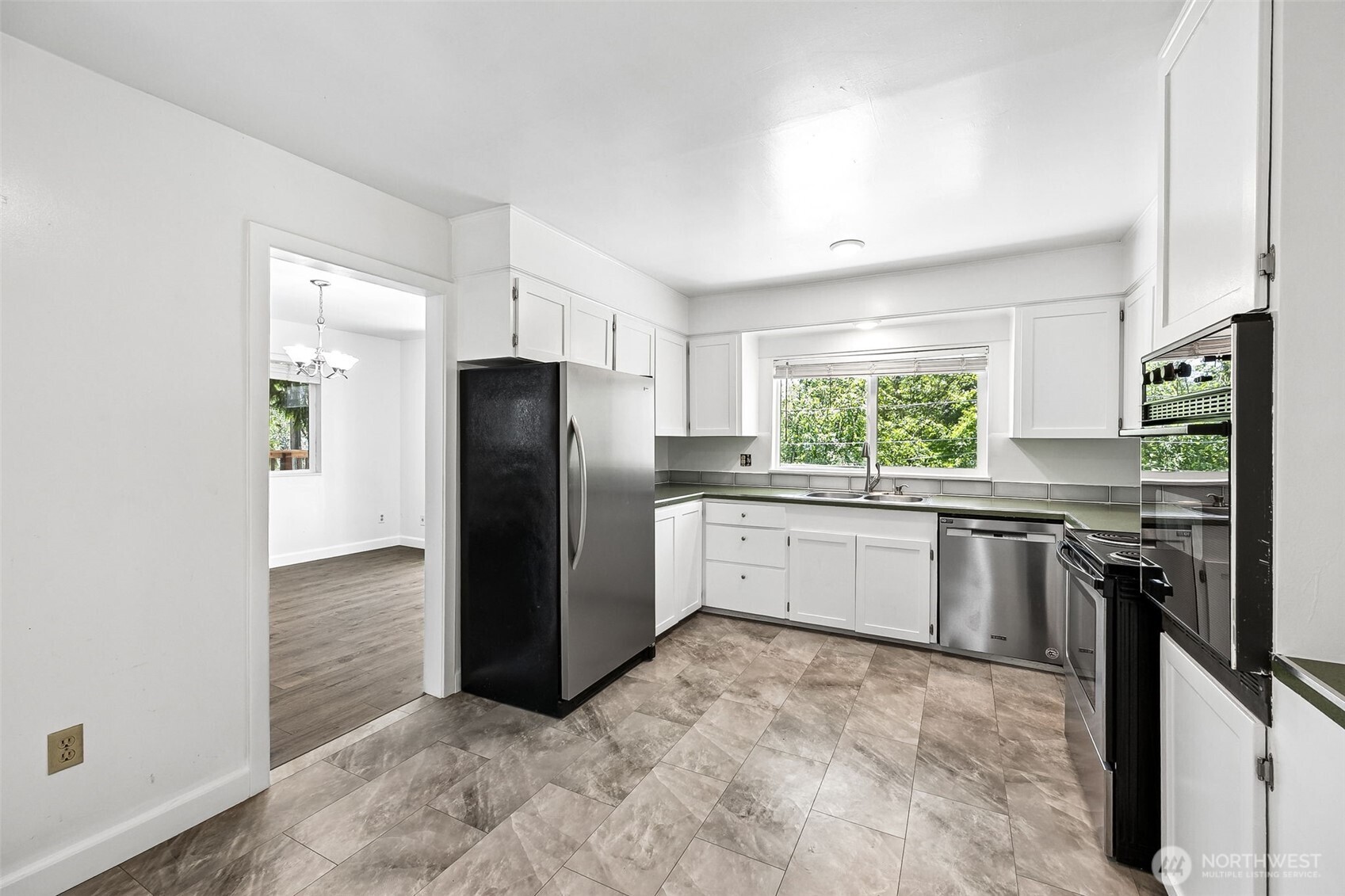 13710 Madrona Road Southwest Port Orchard, WA 98367 - Photo 10 of 40
