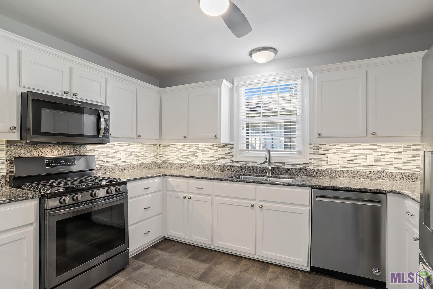 3233 Myrtle Avenue Baton Rouge, LA 70806 - Photo 4 of 15 Gallery Image 4