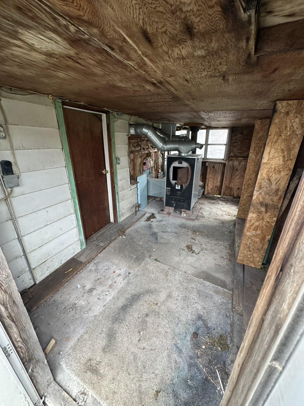 7600 Dixon Road Monroe, MI 48161 - Photo 10 of 11 09