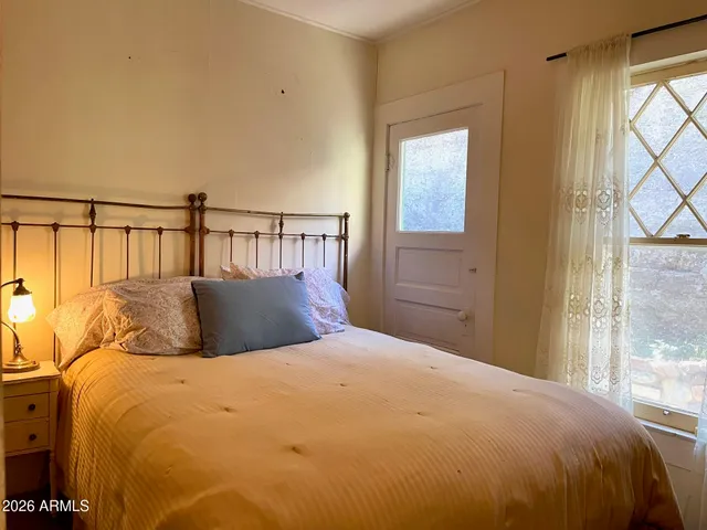 a view of workspace with windows