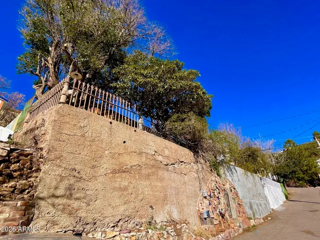 $480,000 | 132 Opera Drive, Bisbee, AZ 85603