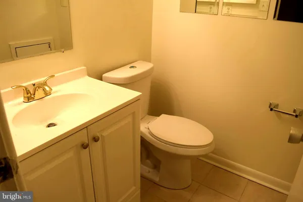 $219,000 | 10566 Twin Rivers Road, Unit F1, Columbia, MD 21044