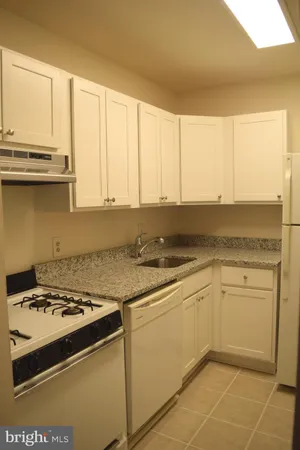 $219,000 | 10566 Twin Rivers Road, Unit F1, Columbia, MD 21044