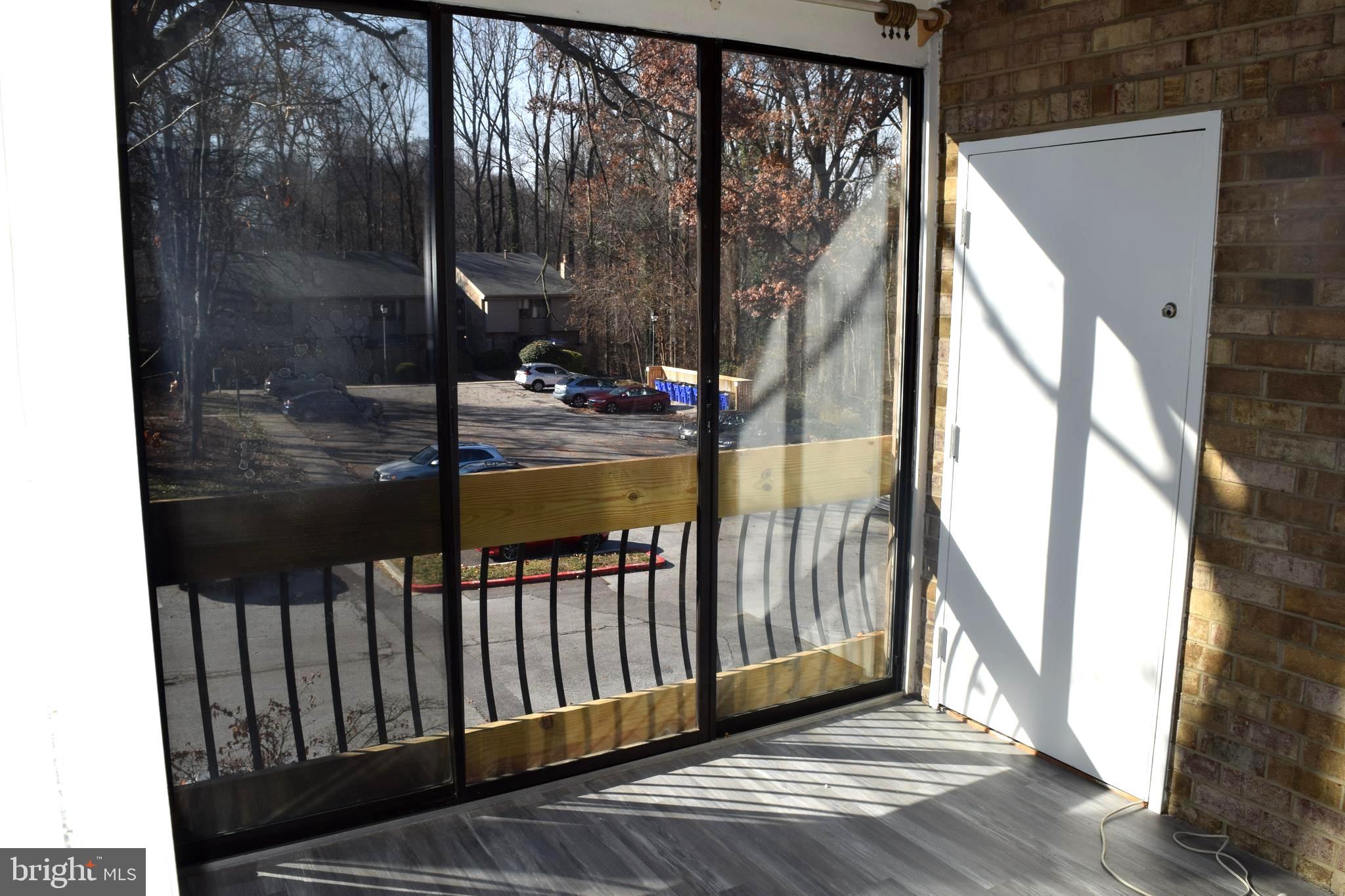 10566 Twin Rivers Road, Unit F1 Columbia, MD 21044 - Photo 5 of 44 Sun Room