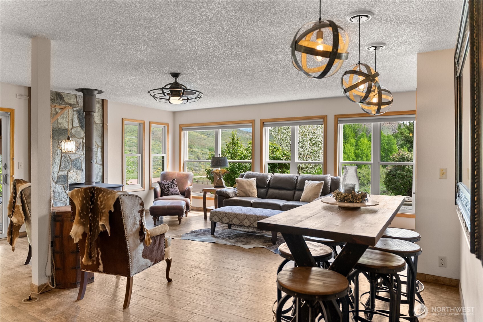 373 Rendezvous Road Winthrop, WA 98862 - Photo 15 of 40