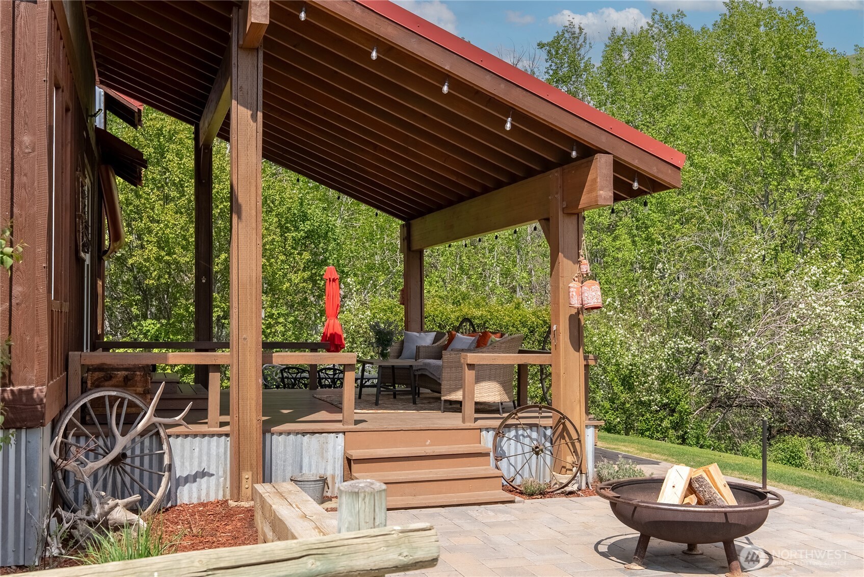 373 Rendezvous Road Winthrop, WA 98862 - Photo 6 of 40