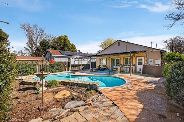 $420,000 | 1035 West Walnut Street, Willows, CA 95988