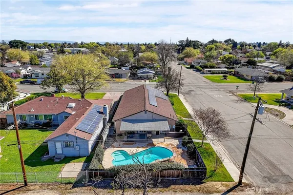 $420,000 | 1035 West Walnut Street, Willows, CA 95988