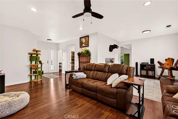 $420,000 | 1035 West Walnut Street, Willows, CA 95988