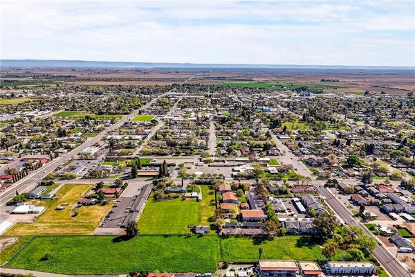 $420,000 | 1035 West Walnut Street, Willows, CA 95988