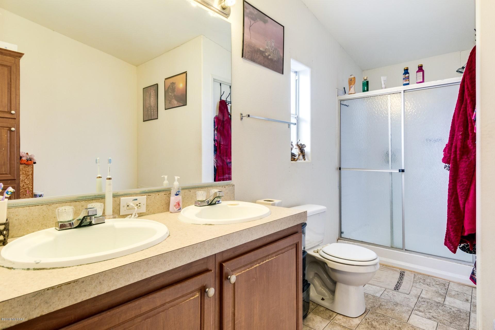 13340 South Hound Dog Road Vail, AZ 85641 - Photo 12 of 20 Gallery Image 12