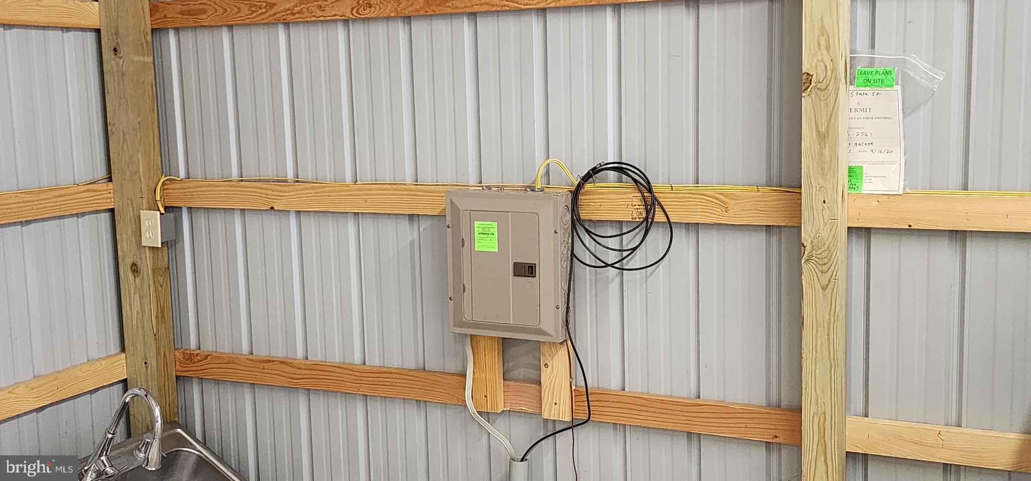 1694 South State Street Dover, DE 19901 - Photo 14 of 44 Separate Garage Power