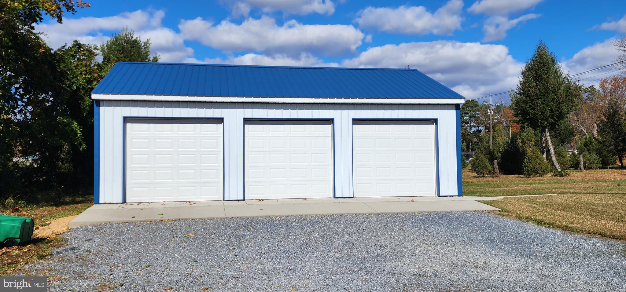 1694 South State Street Dover, DE 19901 - Photo 15 of 44 Metal Forever Roof