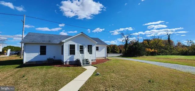 $377,900 | 1694 South State Street, Dover, DE 19901