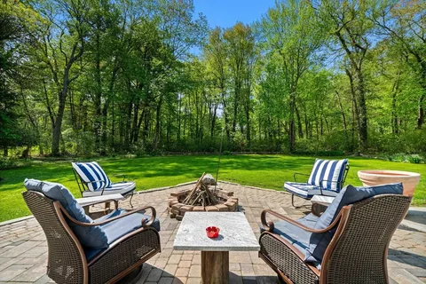 $799,000 | 28 Ballardvale Road, Andover, MA 01810