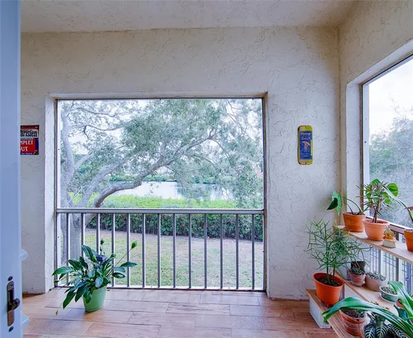 $175,000 | 1860 Massachusetts Avenue Northeast, Unit 224, St. Petersburg, FL 33703