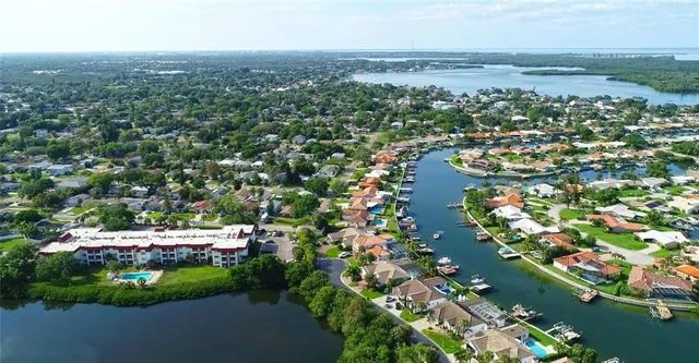 $175,000 | 1860 Massachusetts Avenue Northeast, Unit 224, St. Petersburg, FL 33703