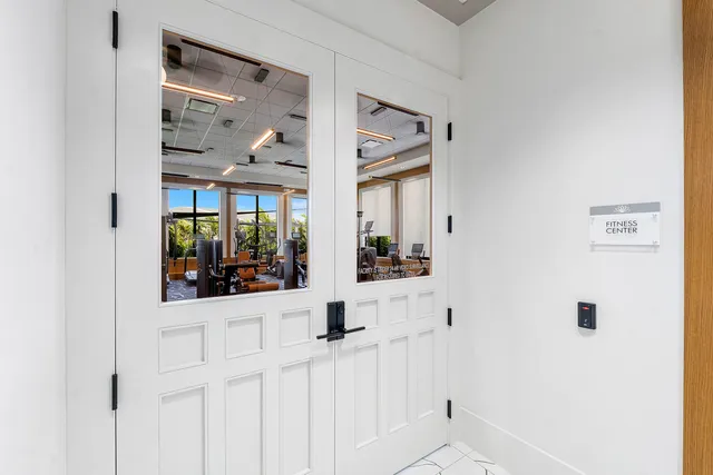 $10,000 | 20296 Somerset Hls Drive, Boca Raton, FL 33434