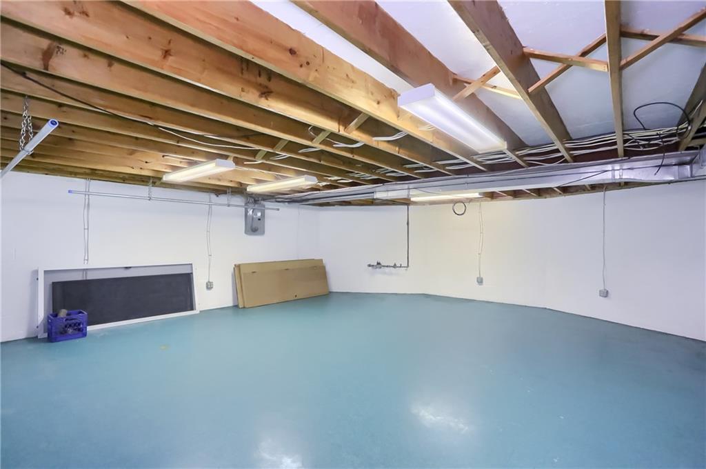 377 Magee Road Sewickley, PA 15143 - Photo 36 of 50 a view of room