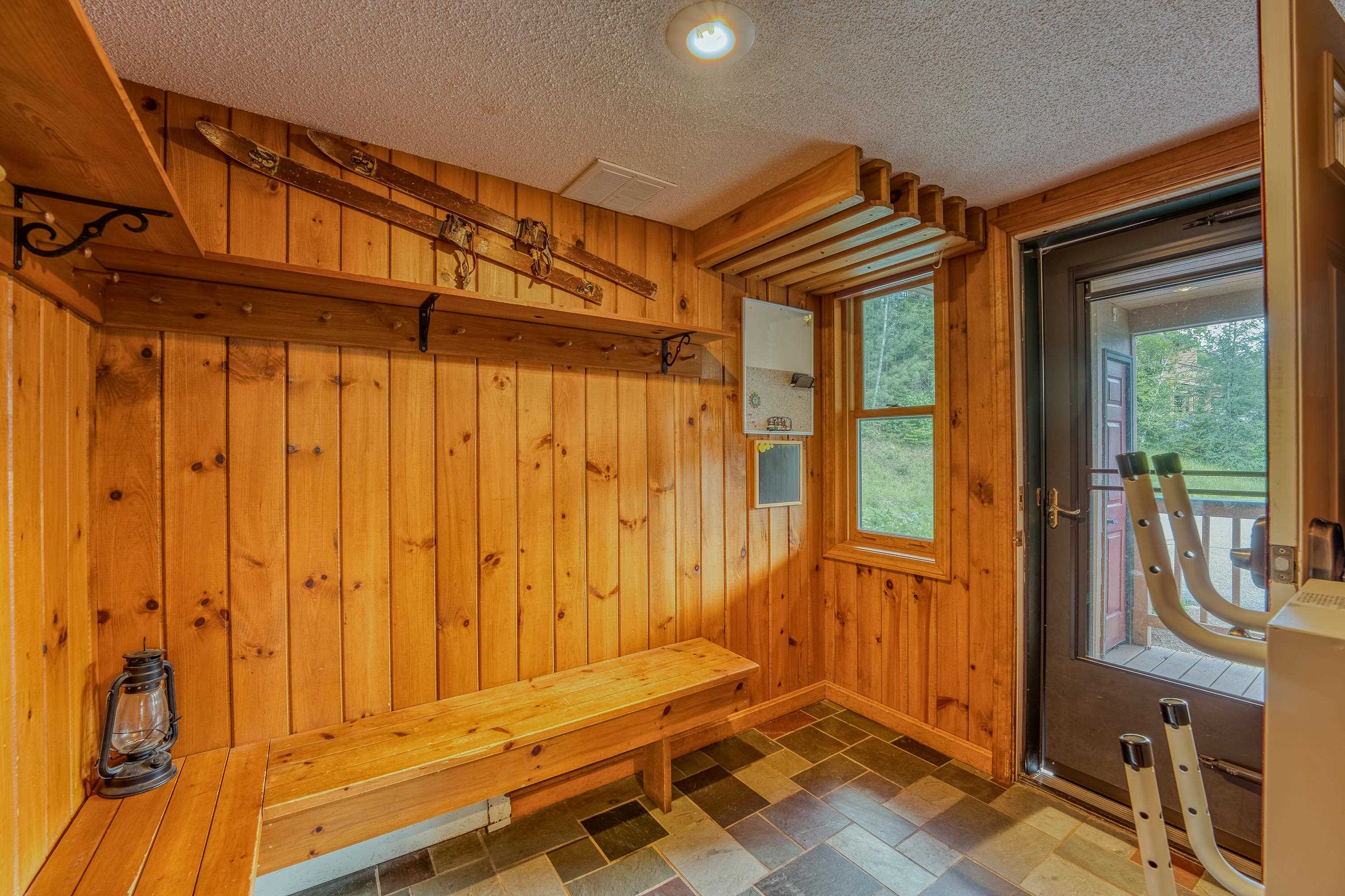 510 Hannah Loop, Unit 54 Carroll, NH 03595 - Photo 4 of 29