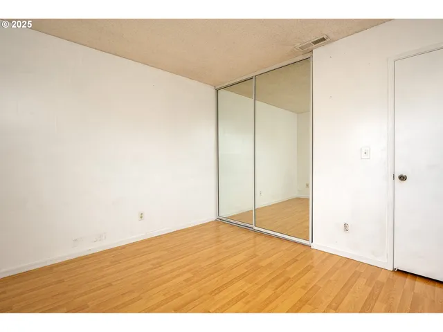 $199,900 | 23932 Poplar Court, Wood Village, OR 97060