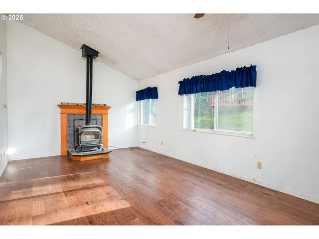 $199,900 | 23932 Poplar Court, Wood Village, OR 97060