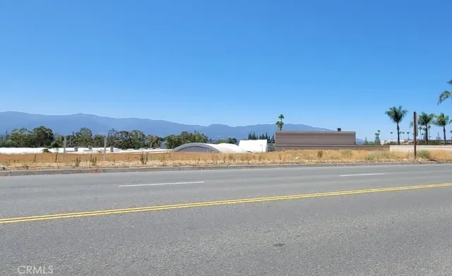 a view of a building and a terrace view