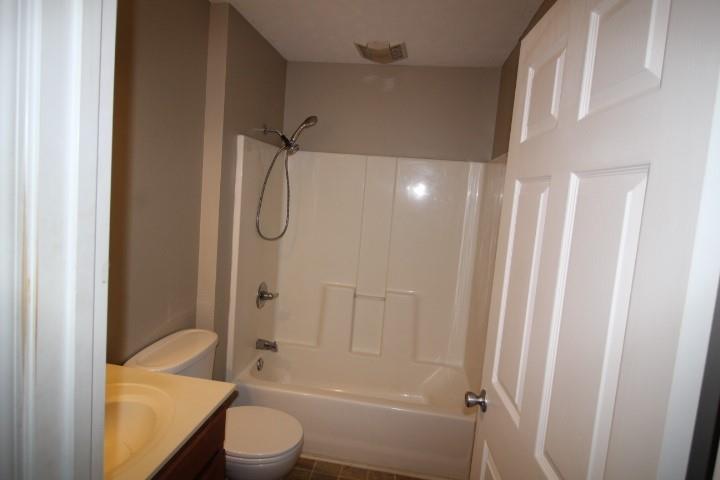 3242 North Talley Road Columbus, IN 47203 - Photo 8 of 15 Gallery Image 8