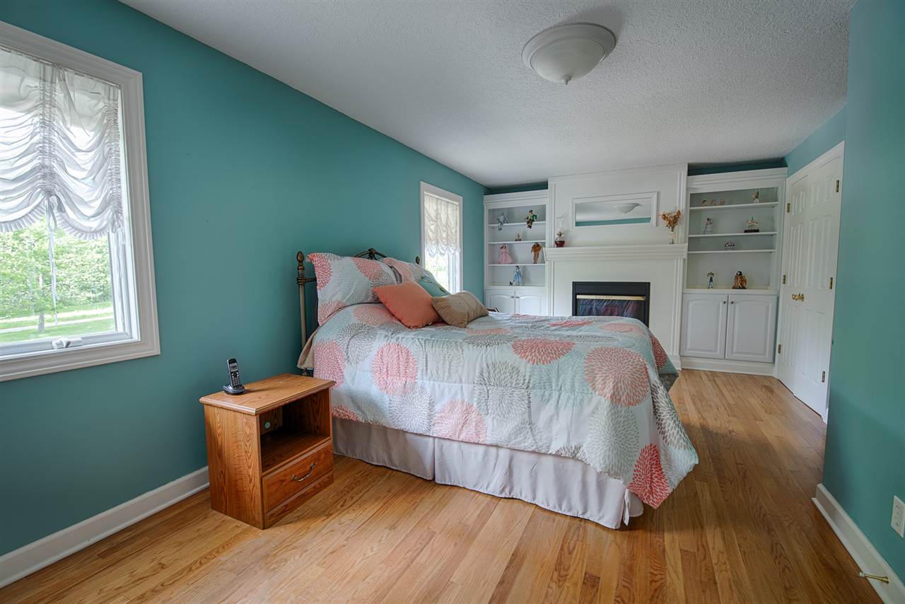 14703 Aboite Road Roanoke, IN 46783 - Photo 15 of 26 Gallery Image 15