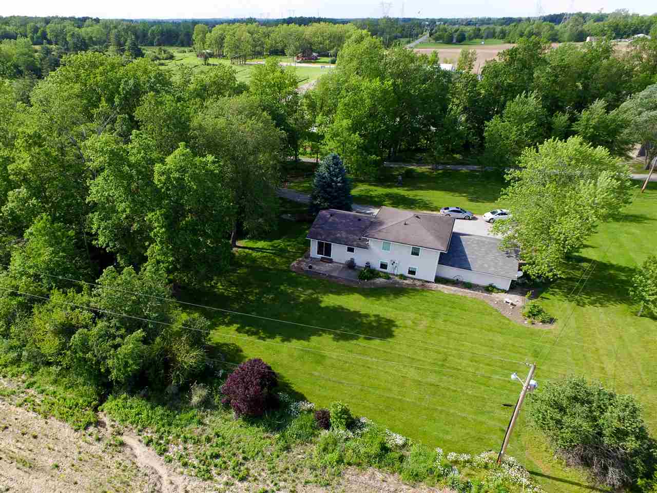 14703 Aboite Road Roanoke, IN 46783 - Photo 26 of 26 Gallery Image 26