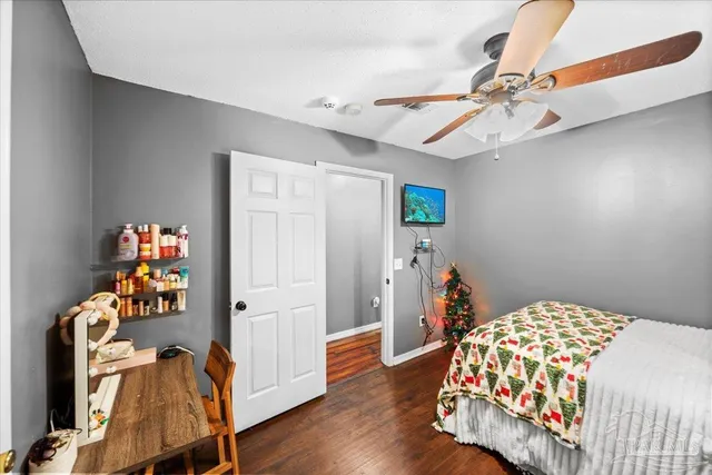 $2,100 | 2625 Tupelo Avenue, Pensacola, FL 32526