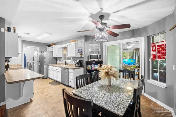 $1,950 | 2625 Tupelo Avenue, Pensacola, FL 32526