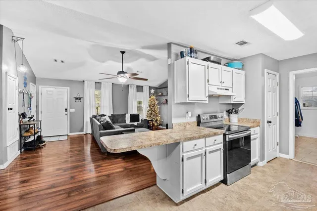 $2,100 | 2625 Tupelo Avenue, Pensacola, FL 32526