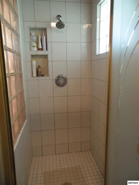 831 Goose Gap Road Sevierville, TN 37876 - Photo 24 of 36 GSMAOR203306W - 24