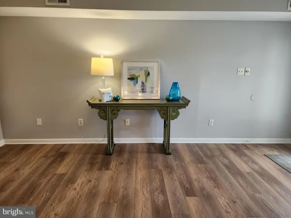 $2,100 | 11 F Queen Elizabeth Court, Chester, MD 21619