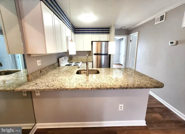 $2,100 | 11 F Queen Elizabeth Court, Chester, MD 21619