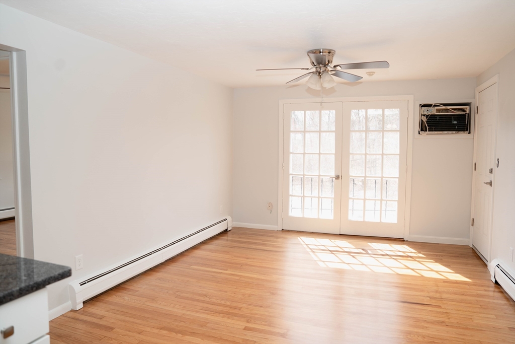 174 Tyngsboro Road, Unit 12 North Chelmsford, MA 01863 - Photo 9 of 11