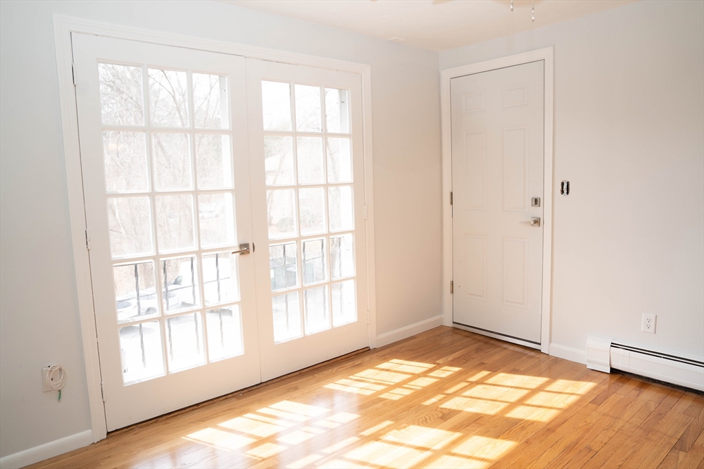 174 Tyngsboro Road, Unit 12 North Chelmsford, MA 01863 - Photo 10 of 11