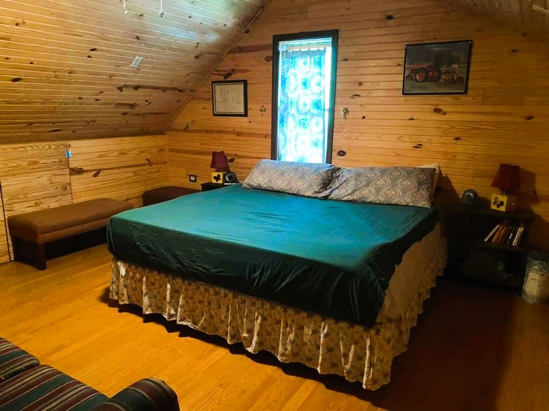 13631 Birdsong Road Holladay, TN 38341 - Photo 54 of 67 a view of a balcony with an ocean view