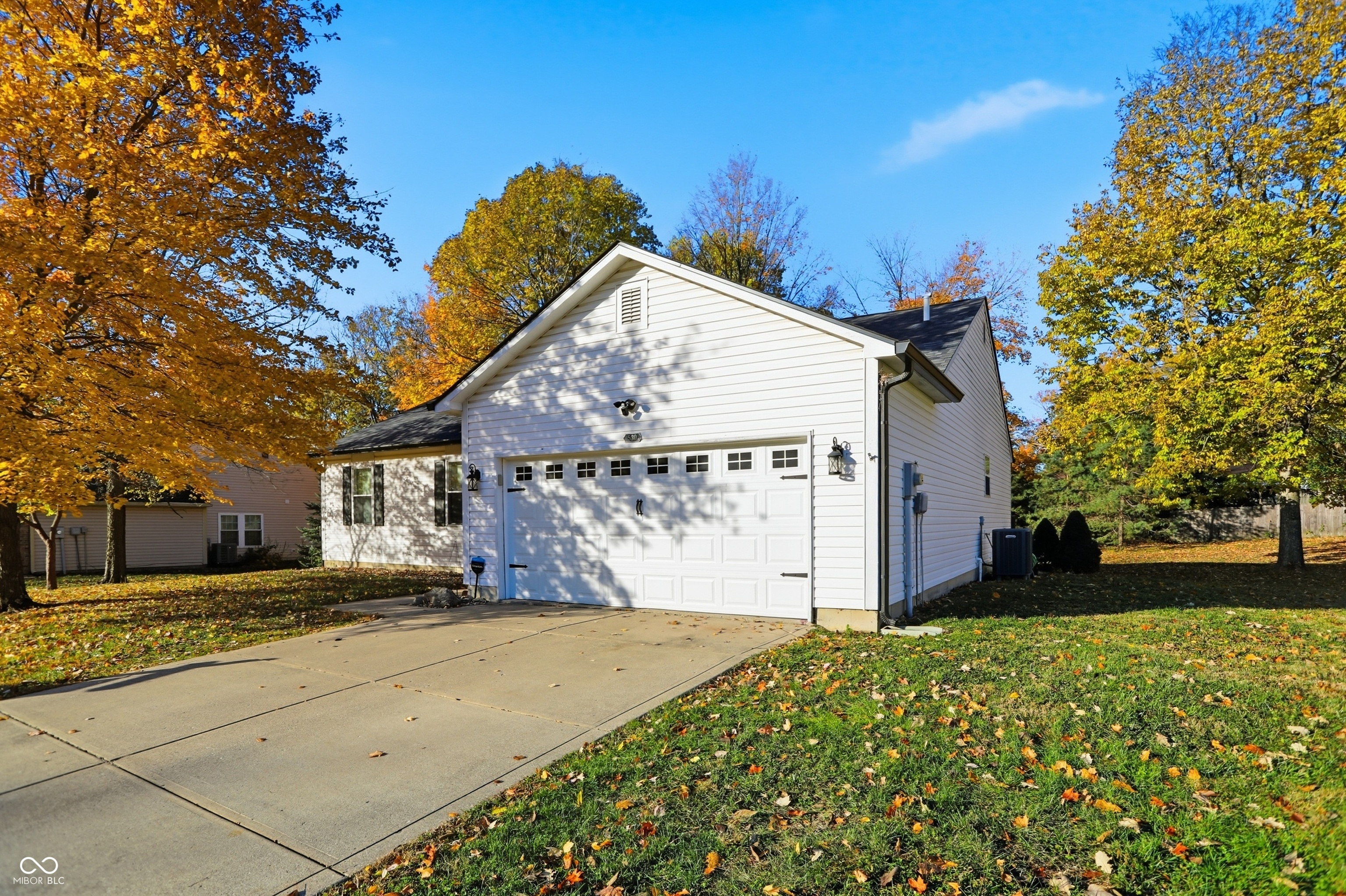 530 Old Farm Road Danville, IN 46122 - Photo 3 of 48