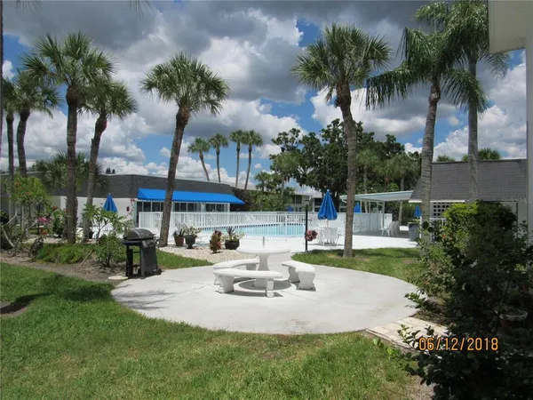 $1,050 | 202 47th Ave Drive West, Unit 135, Bradenton, FL 34207