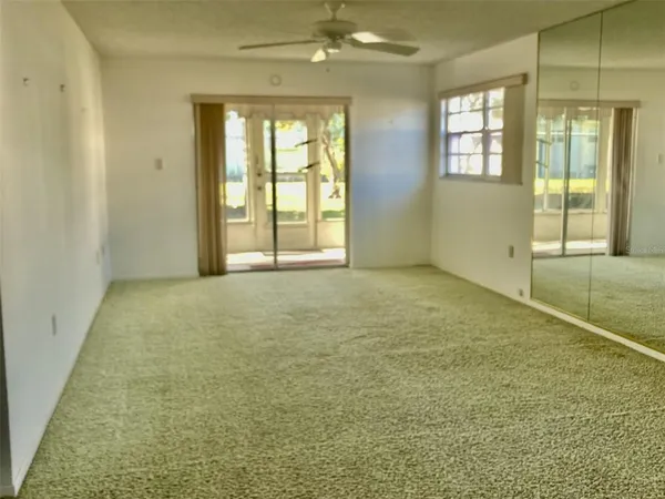 $1,050 | 202 47th Ave Drive West, Unit 135, Bradenton, FL 34207