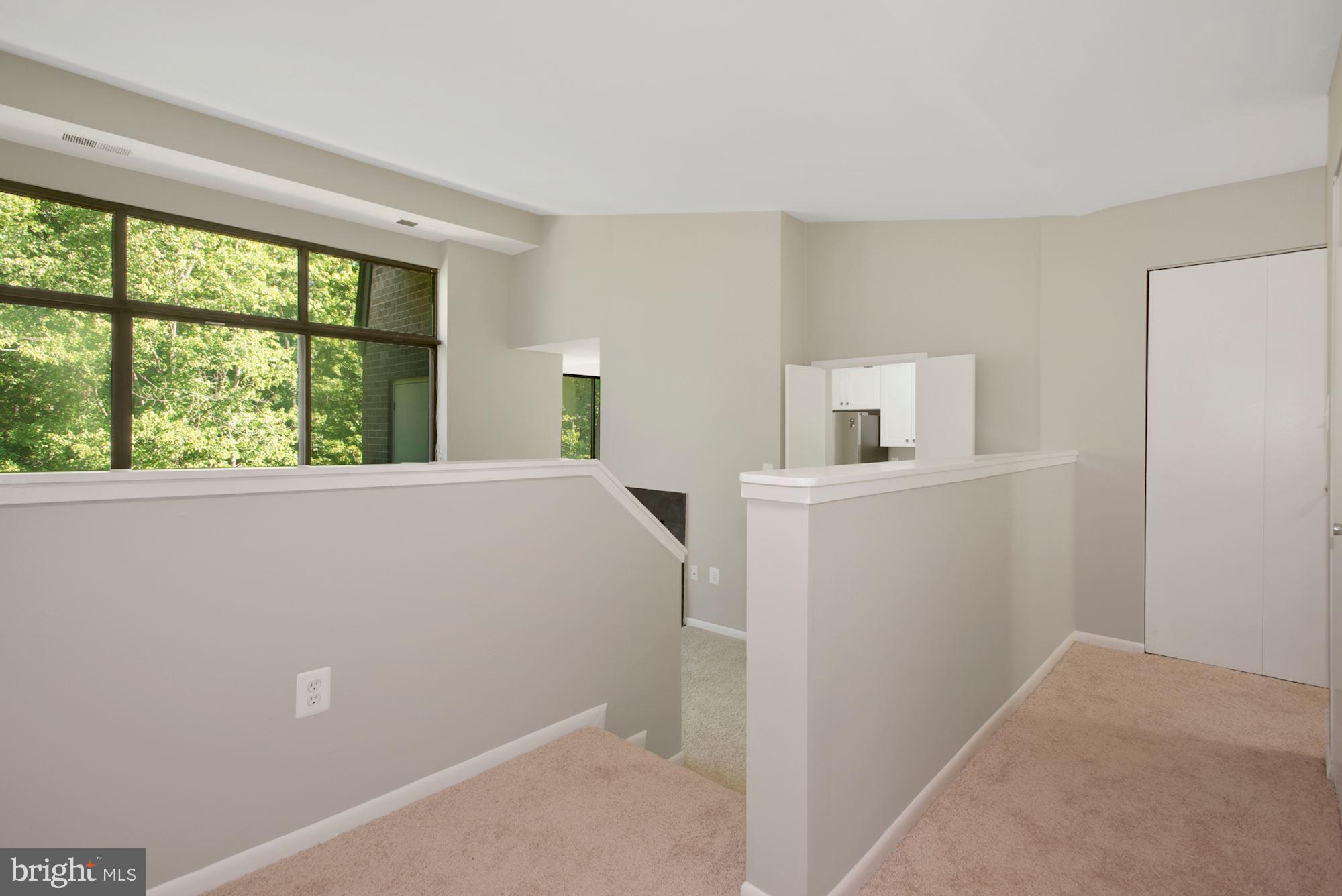 11564 Rolling Green Court, Unit 301 Reston, VA 20191 - Photo 2 of 29