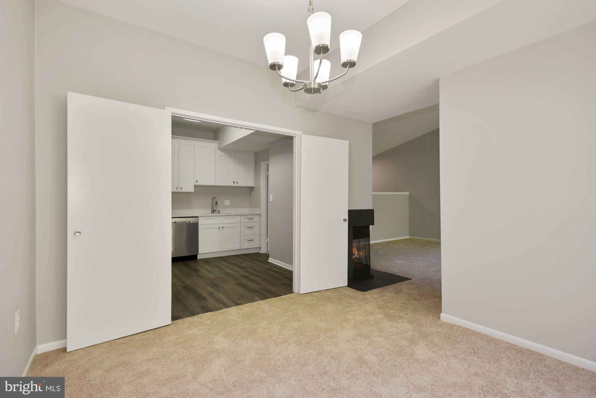 11564 Rolling Green Court, Unit 301 Reston, VA 20191 - Photo 9 of 29