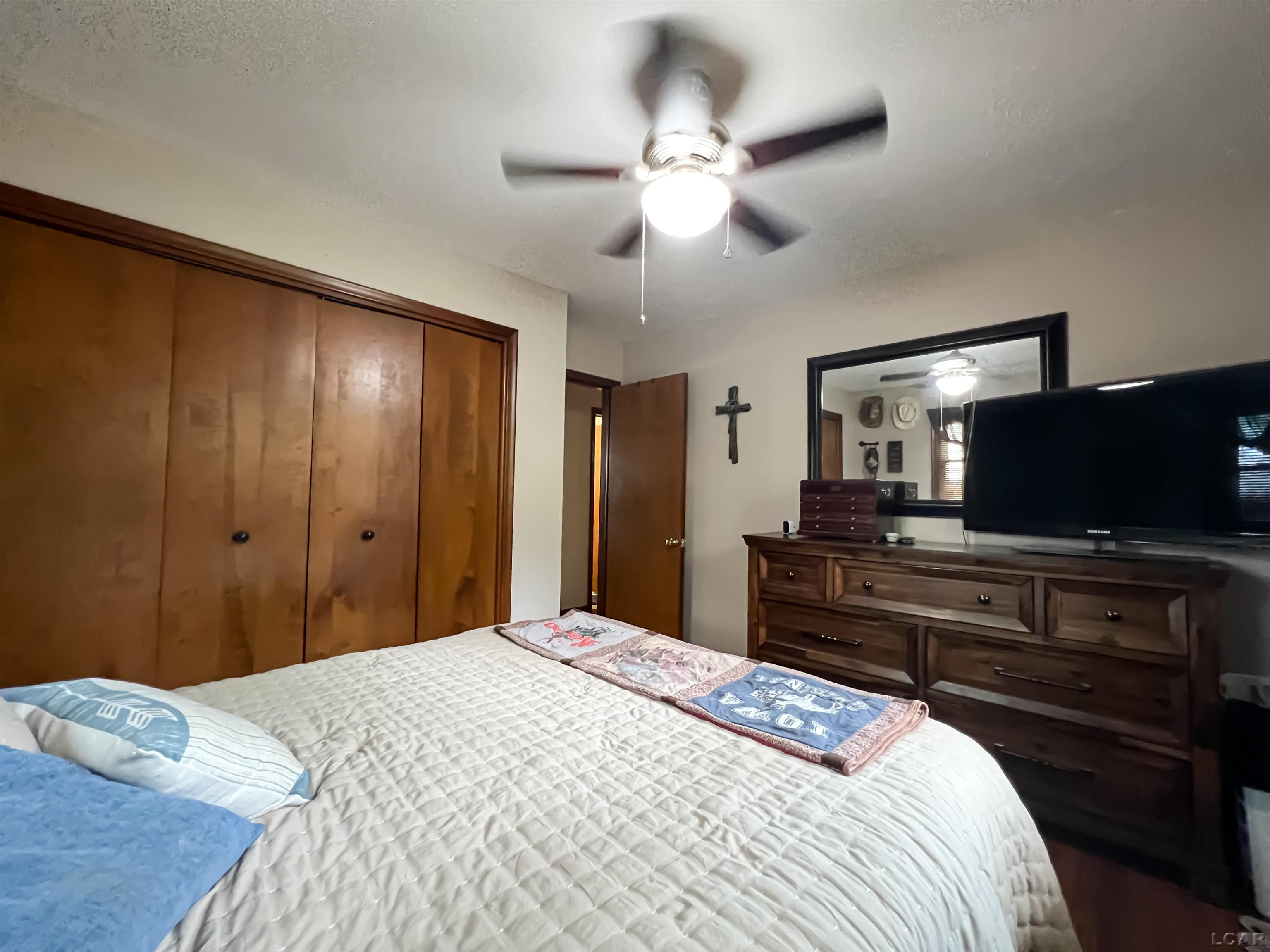 2046 North Raisinville Road Monroe, MI 48162 - Photo 21 of 34