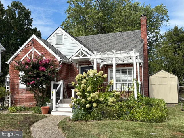 $425,000 | 539 West Kings Highway, Audubon, NJ 08106