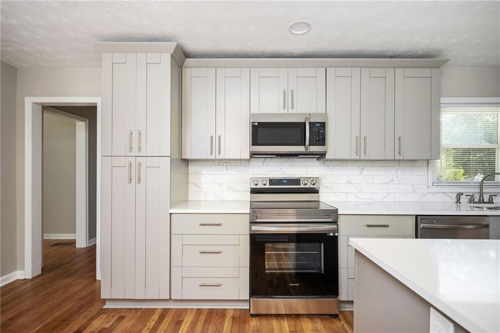 2823 McAfee Road Decatur, GA 30032 - Photo 11 of 28