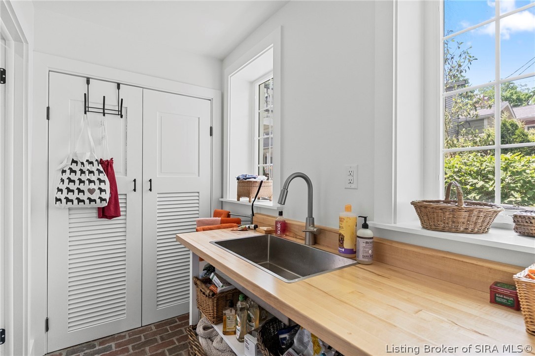 312 West 3rd Street Madison, IN 47250 - Photo 19 of 52 Laundry Room