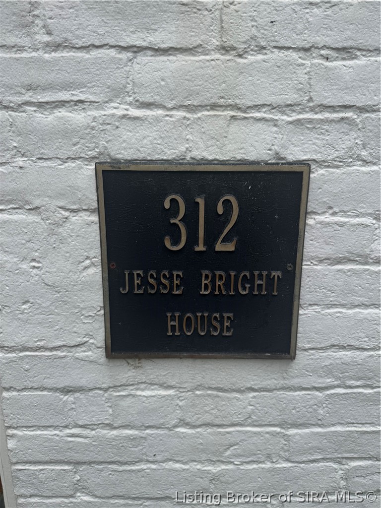 312 West 3rd Street Madison, IN 47250 - Photo 2 of 52