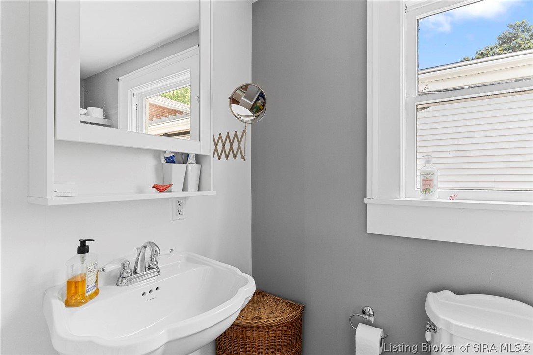 312 West 3rd Street Madison, IN 47250 - Photo 35 of 52 Bathroom 2nd Level